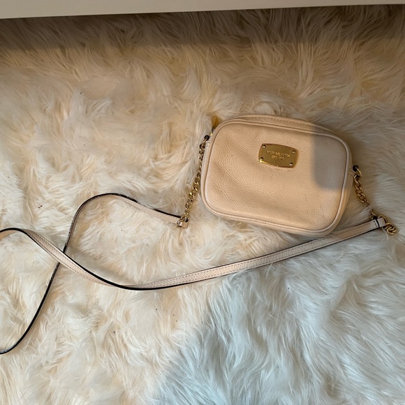 Micheal kors bag - Picture 1 of 3